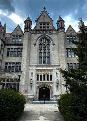 История основания и развития Чикагского университета