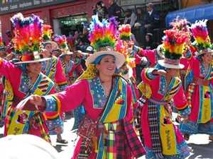 Карнавал в Ла-Пасе: фольклор и ритмы Боливии на высоте