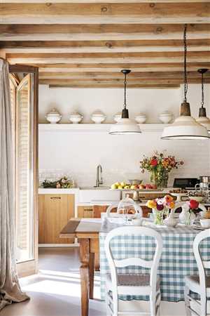 Цветы для кухонного декора