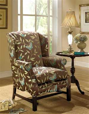 Кресло с подлокотниками или без: что выбрать