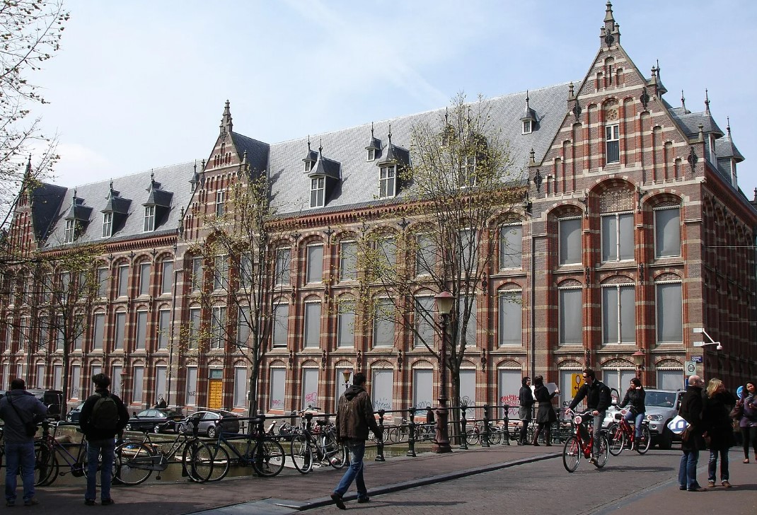 Амстердамский университет 1 Амстердамский университет