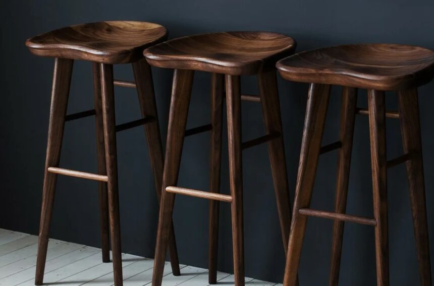 Барные стулья — акцент в интерьере