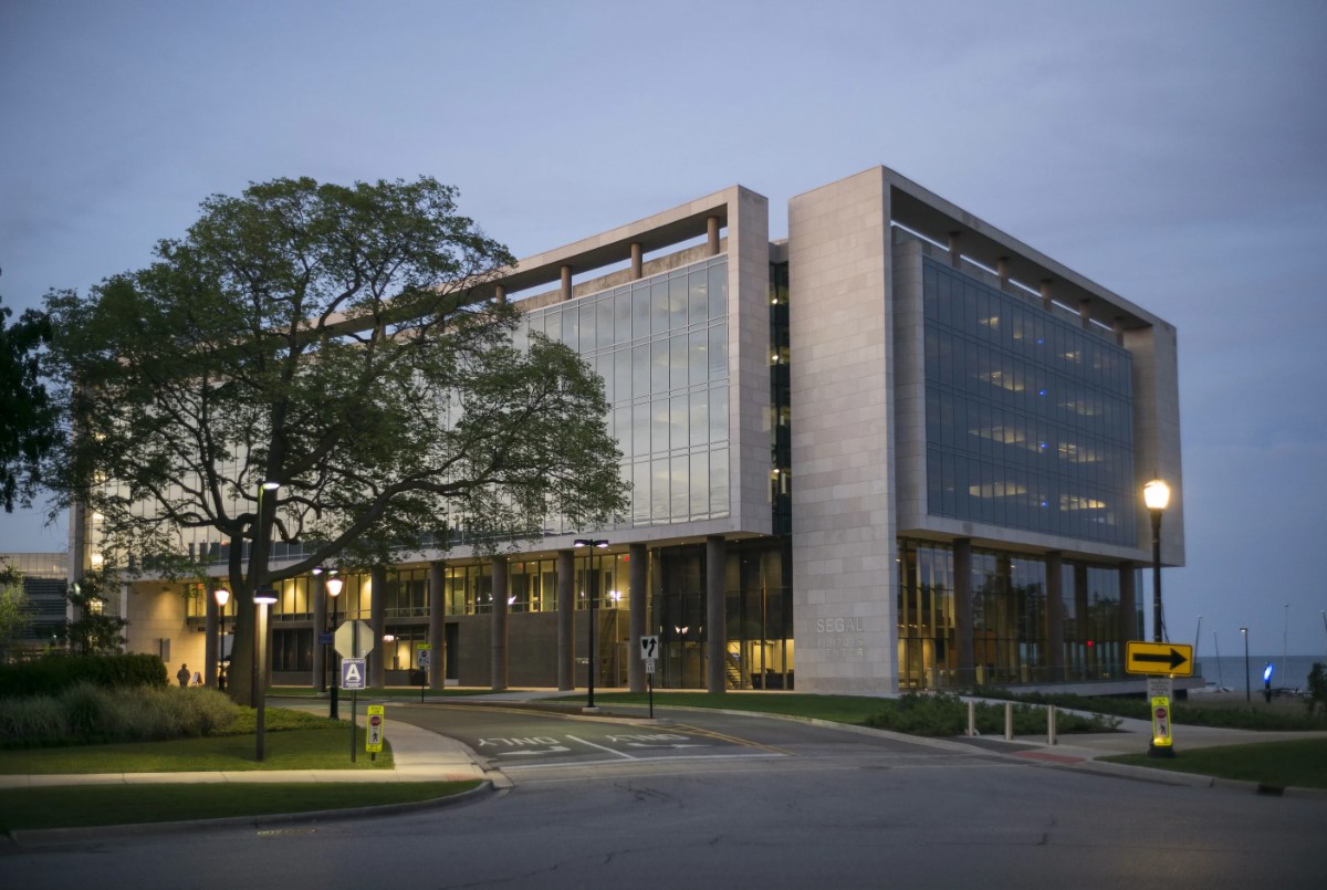 Северо-Западный университет 1 Северо-Западный университет (Northwestern)