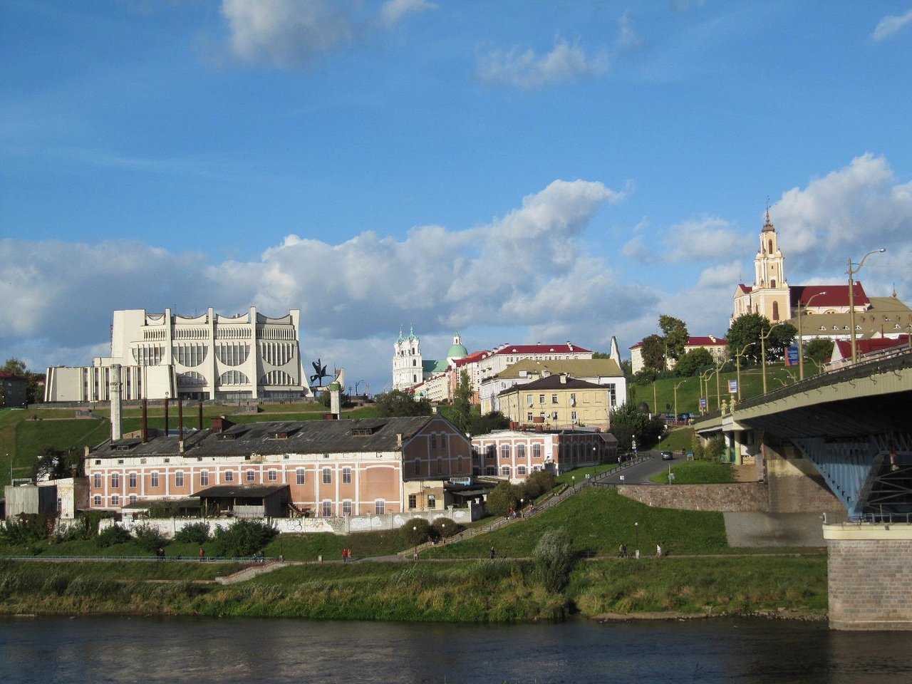 Путеводитель по Гродно с главными достопримечательностями Путеводитель по Гродно с главными достопримечательностями