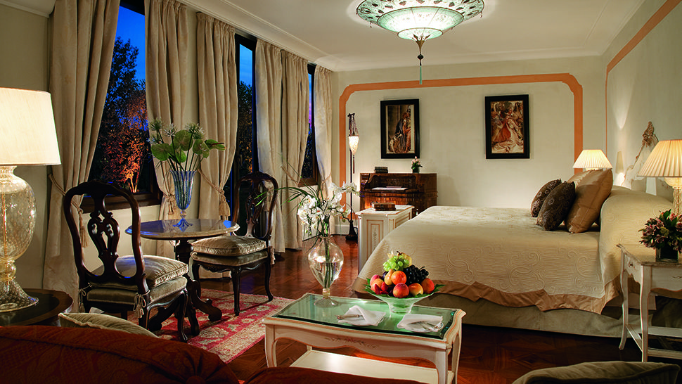 Лучшие рестораны и бары на территории отеля