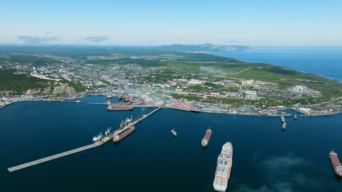 График работы и особенности загрузки/разгрузки в порту