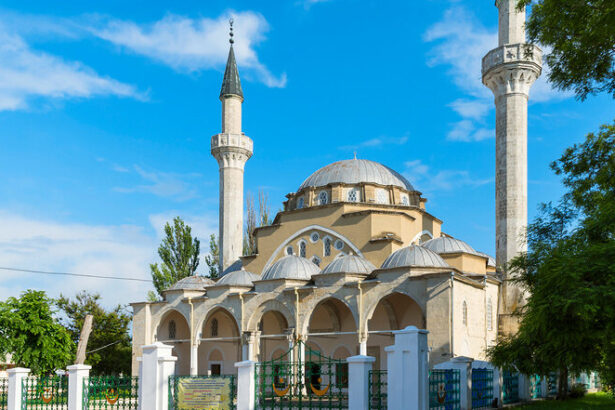 Мечеть Йени-Джами - новая мечеть старого города