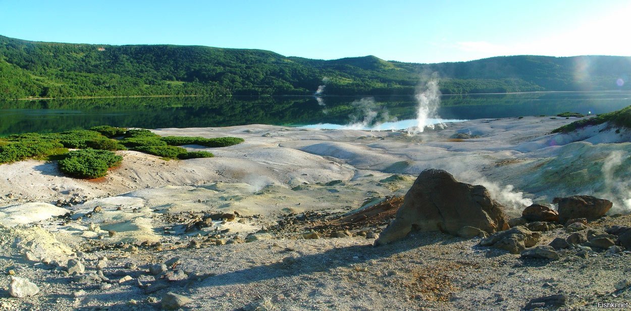 Остров Кунашир (Курилы) — вулканы, горячие источники, природа 1 Остров Кунашир (Курилы) — вулканы, горячие источники, природа
