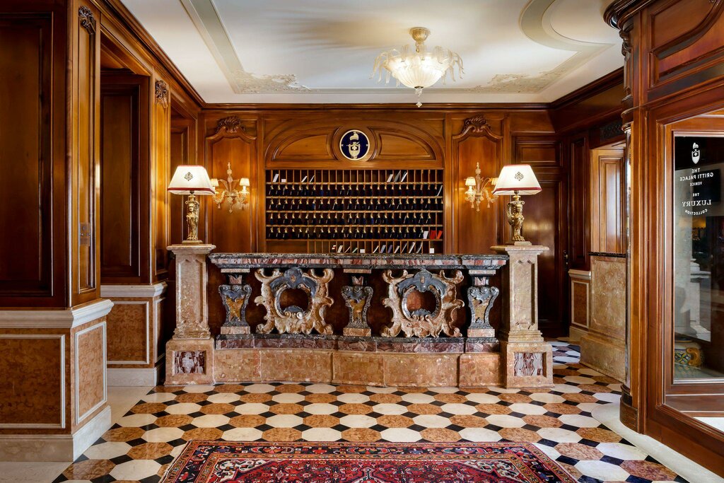 Путешествия по Венеции: как передвигаться по городу стильно