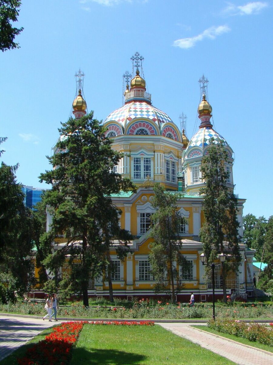 Зачем стоит посетить собор Вознесения в Алматы 3 Архитектурные особенности собора