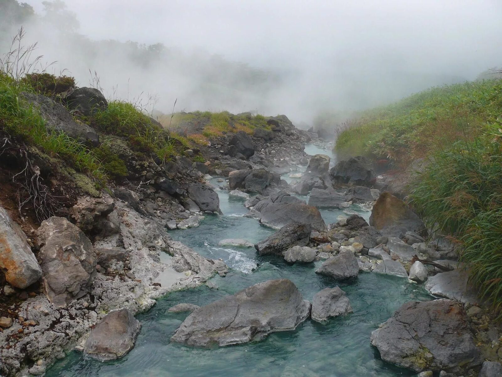 Остров Кунашир (Курилы) — вулканы, горячие источники, природа 5 Топ-5 лучших маршрутов для пеших прогулок