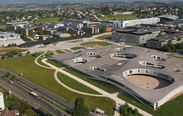 Федеральная политехническая школа Лозанны (EPFL)