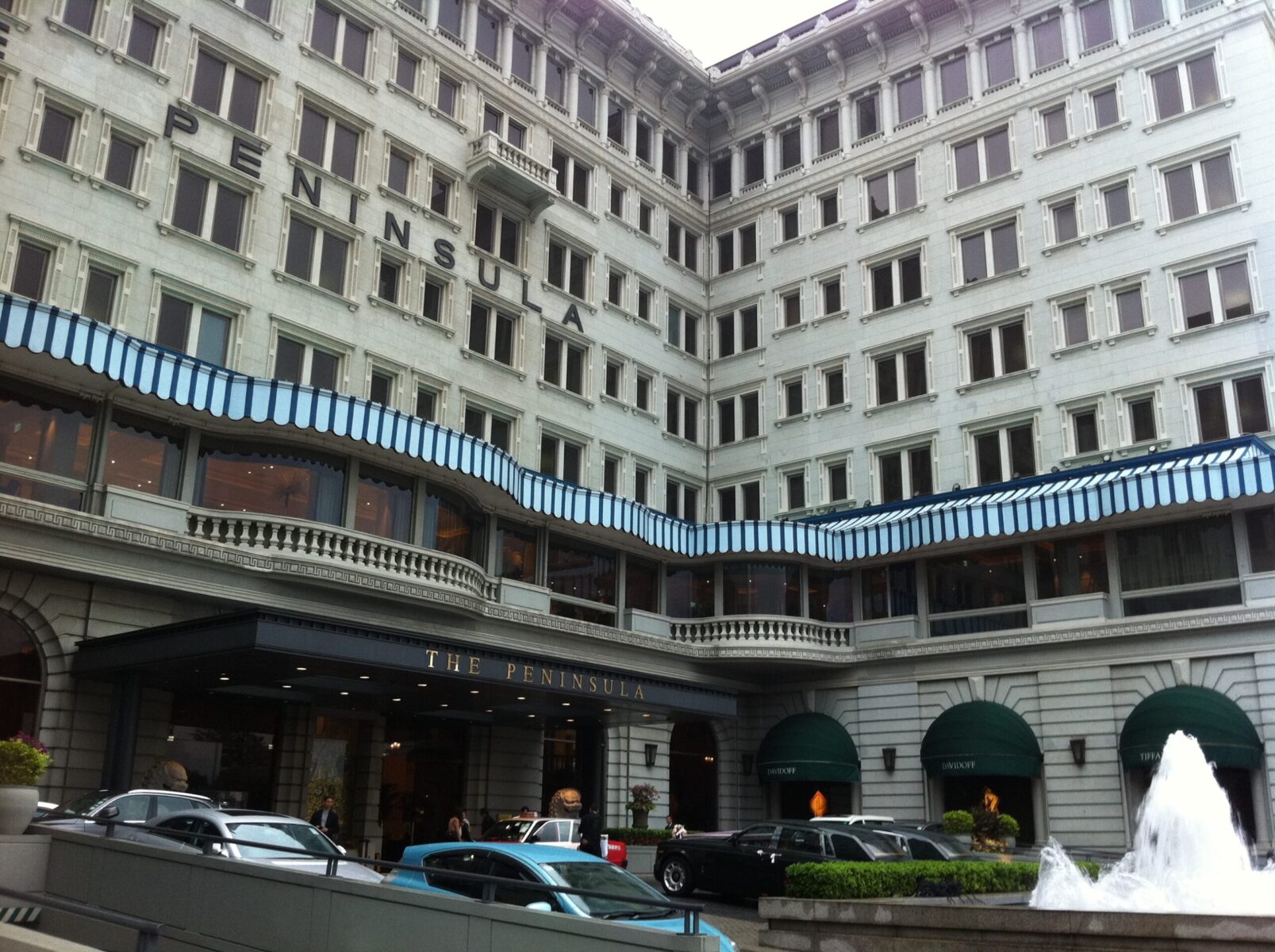 Конференц-залы и деловые услуги для бизнесменов