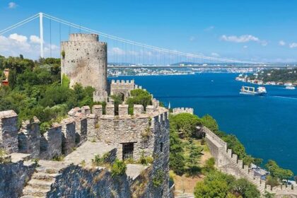 Крепость Румели Хисары - османский форпост на Босфоре