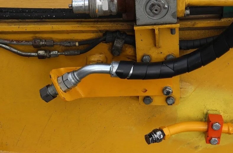 Обслуживание и замена гидролиний - что важно знать 1 Обслуживание и замена гидролиний - что важно знать