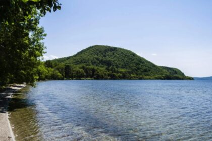 Озеро Тунайча — крупное озеро с чистой водой и рыбалкой 17 Озеро Тунайча — крупное озеро с чистой водой и рыбалкой