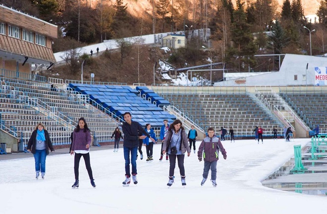 Медеу — самый высокий каток в мире 5 Соблюдение порядка