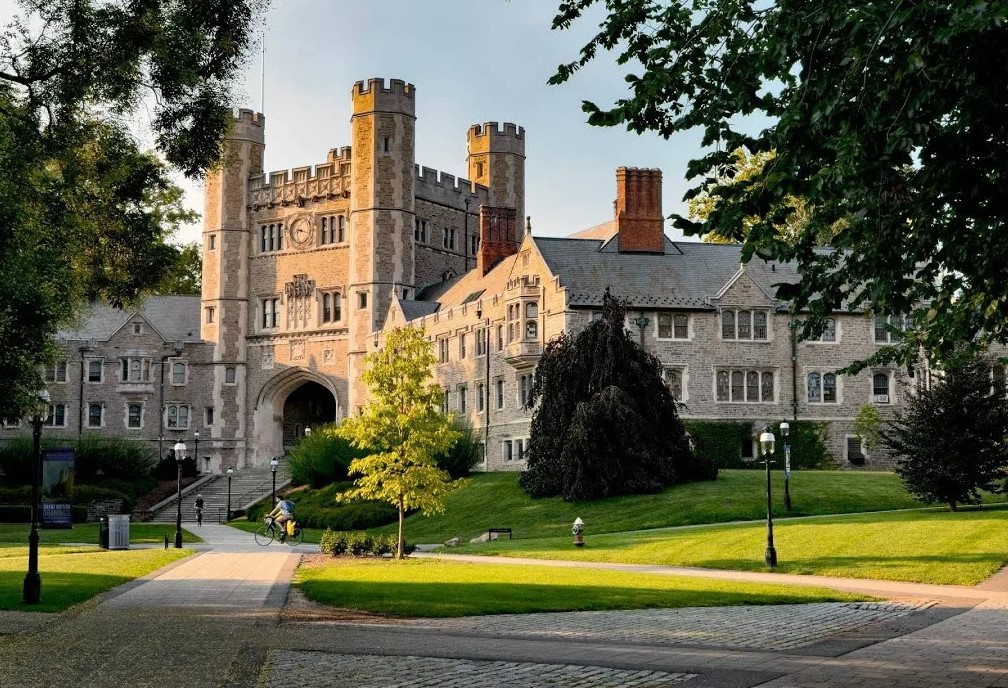 Принстонский университет 1 Принстонский университет