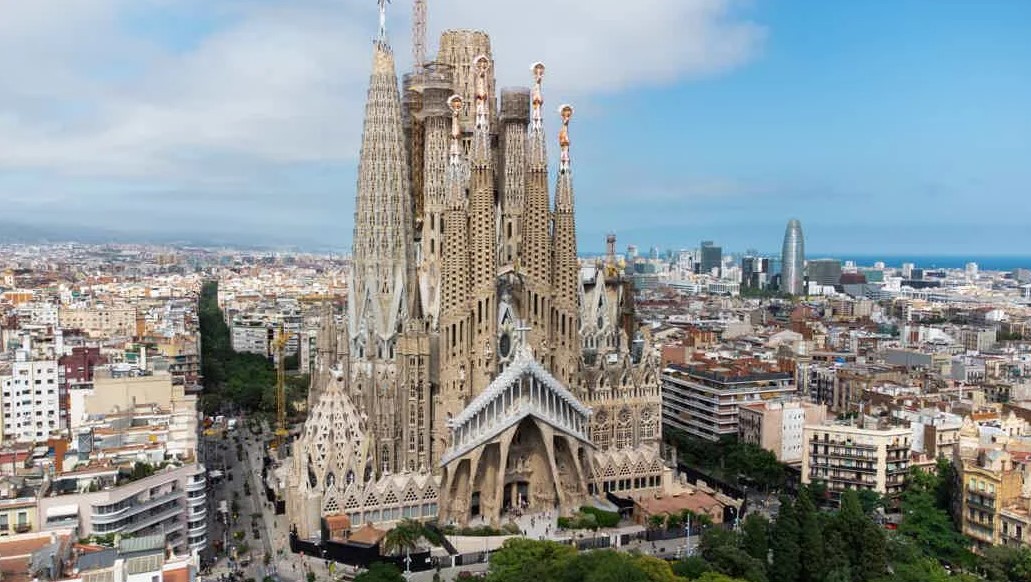 Саграда Фамилия