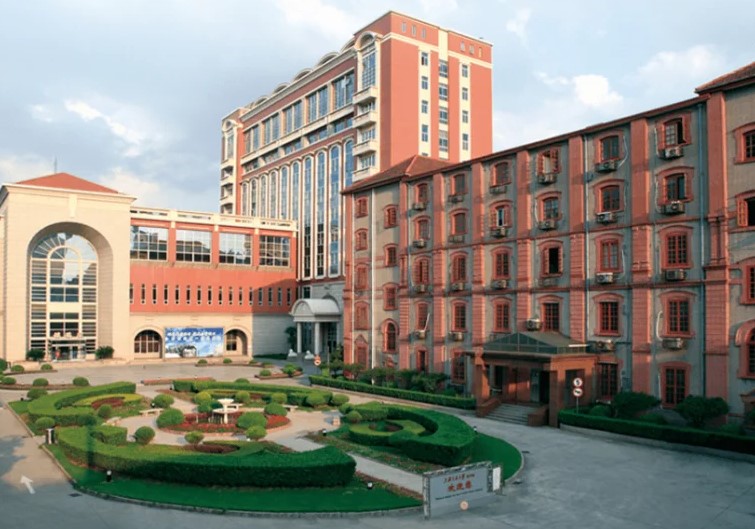 Шанхайский университет Цзяо Тун