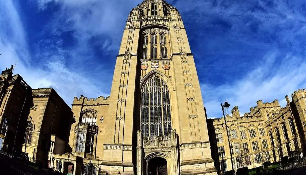 Университет Бристоля