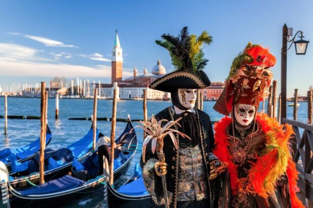 Венецианский карнавал в Италии - история масок и костюмов
