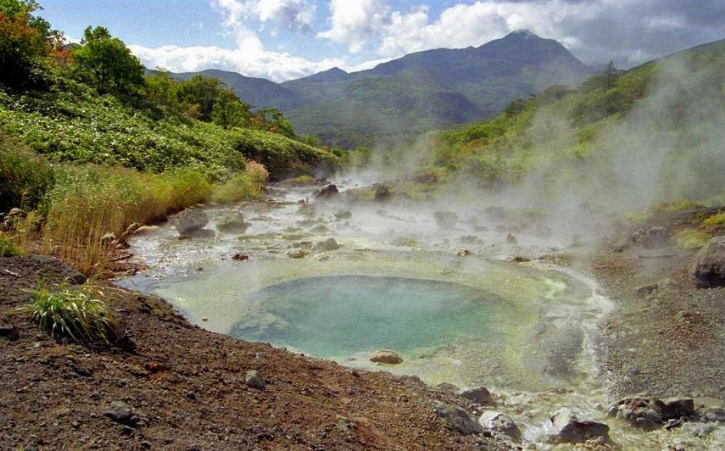 Остров Кунашир (Курилы) — вулканы, горячие источники, природа 6 Где остановиться для комфортного отдыха