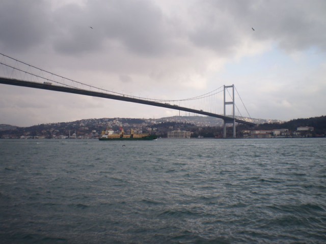 Реакция жителей на появление моста