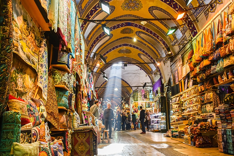 Что купить на Гранд базаре: уникальные товары и сувениры