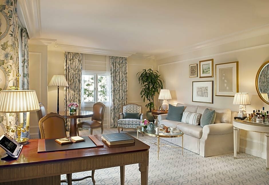 Сколько стоит ночь в The Peninsula Beverly Hills 7 Ищите специальные предложения