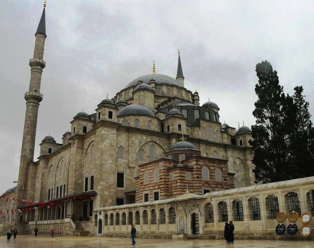 Гробница Эюпа Султана - священное место ислама 7 Часы работы и правила посещения святыни