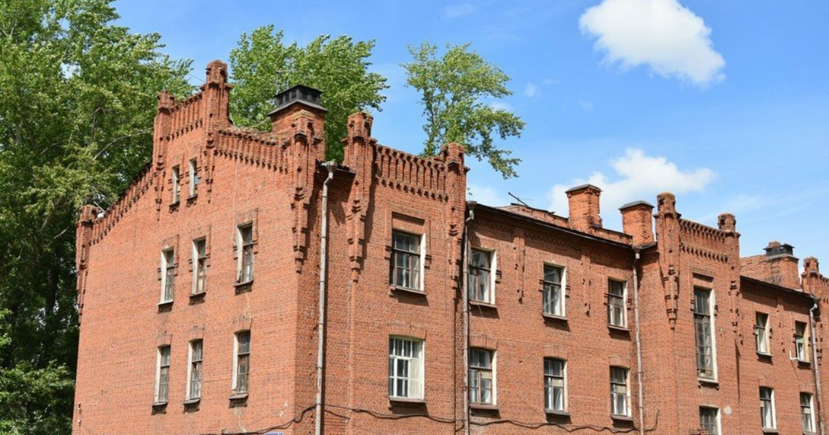 Артиллерийская казарма Топхане Артиллерийская казарма Топхане