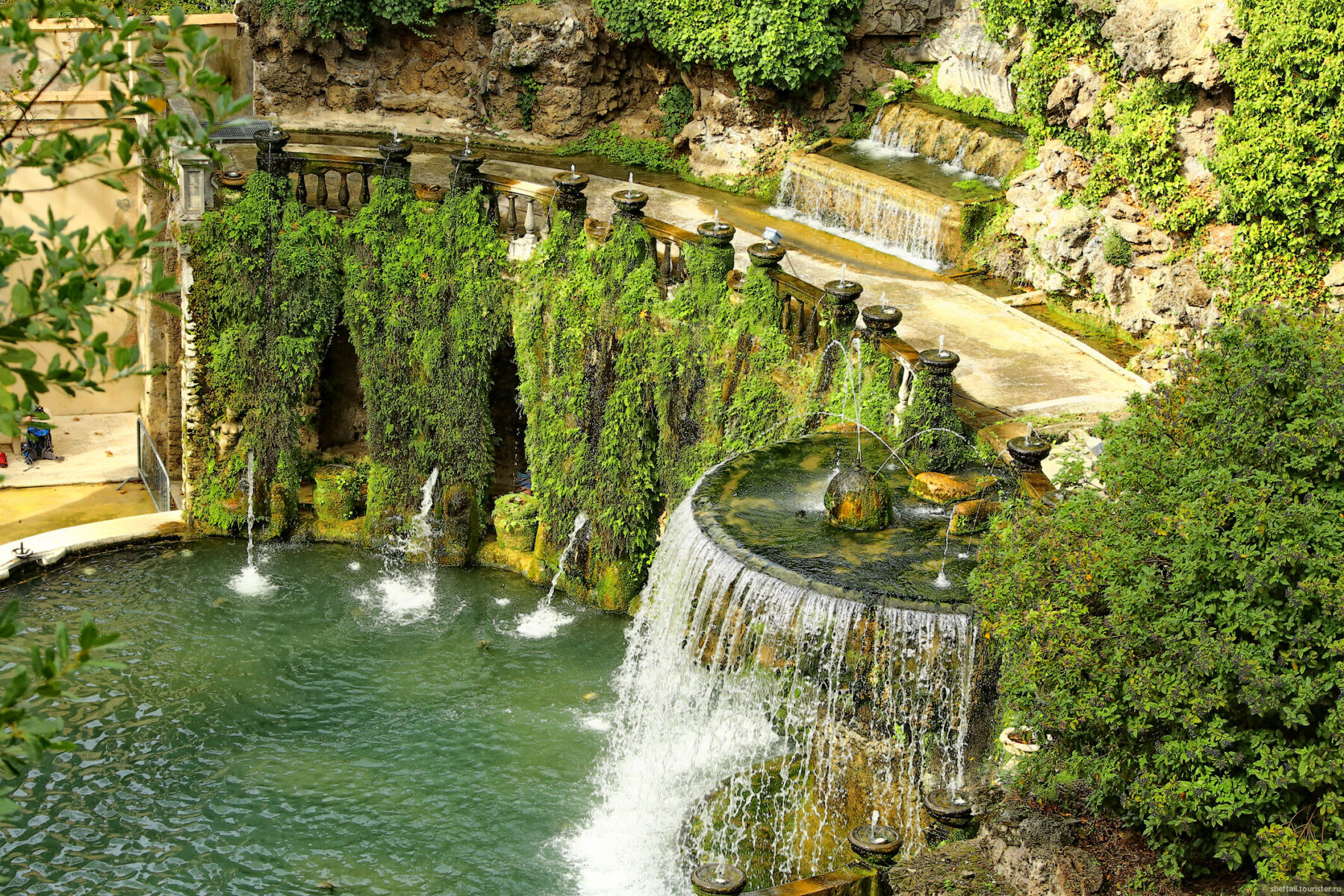 Камень в оформлении