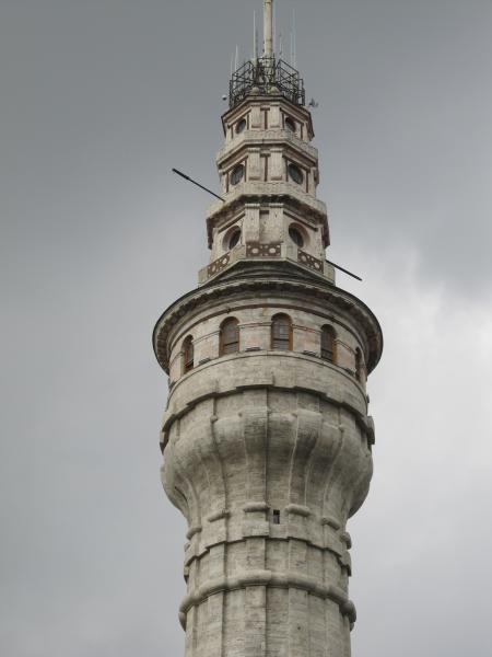 Башня Бейазит - сигнальная башня в старом городе 5 Где поесть и выпить рядом с Башней Бейазит
