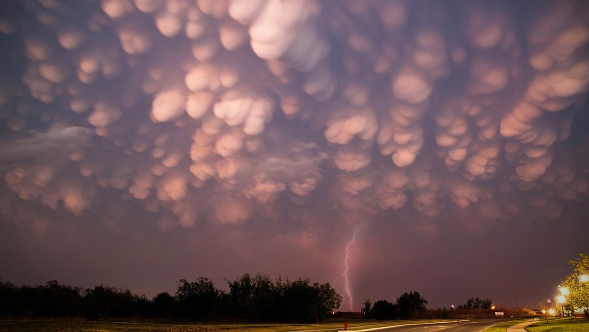 Погода с облаками мамматус как предвестники бури 6 Физические процессы, формирующие облака мамматус