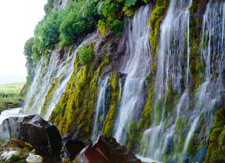 Водопад Илья Муромец — каскадный водопад на юге острова 7 Правила поведения