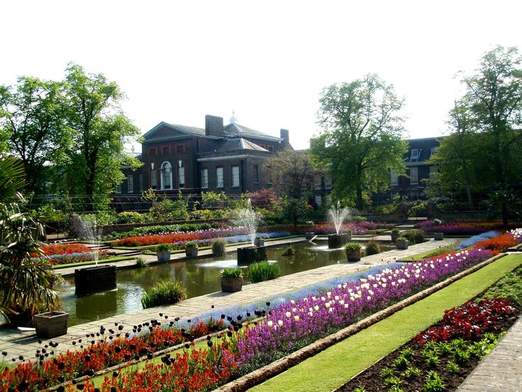 Королевский сад Кенсингтон в Лондоне (Великобритания) Королевский сад Кенсингтон в Лондоне (Великобритания)