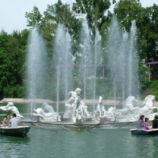 4. Зона детских аттракционов