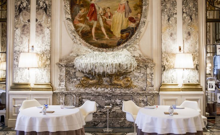 Почему Le Meurice — фаворит художников и миллионеров 4 Роль Le Meurice в поддержке начинающих специалистов в искусстве