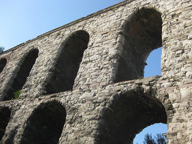 Акведук Валента - водный путь Византии 3 Лучшие места для фотографий акведука