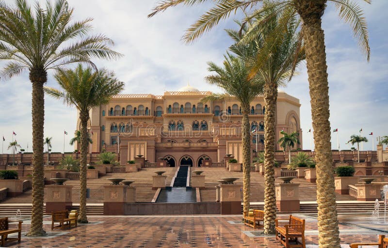 Архитектура Emirates Palace: уникальные дизайнерские решения