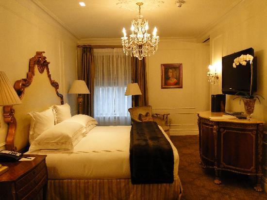 Что скрывает The Plaza Hotel - от королевских гостей до Голливуда 4 Легенды и мифы: истории, связанные с The Plaza