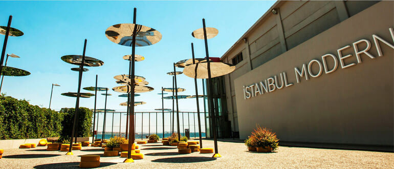 Музей современного искусства Стамбула - турецкий авангард 2 Работы Невзата Халима: Соединение культуры и современности