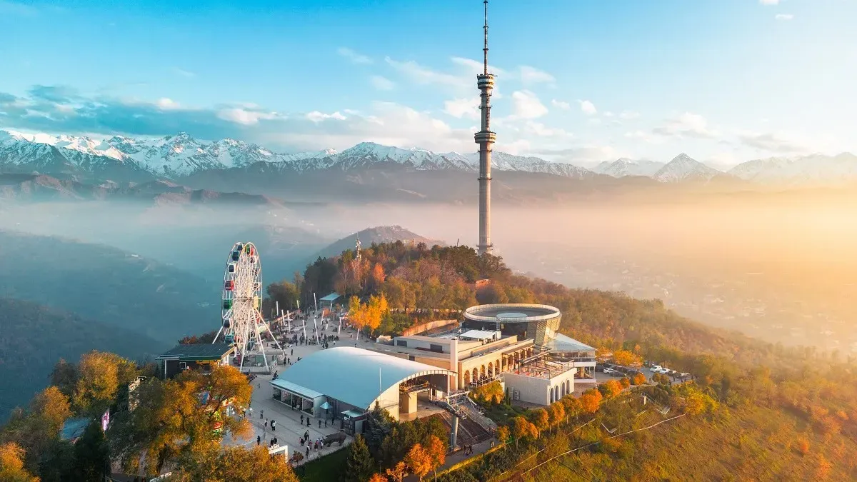 Путеводитель по Кок-Тобе - что посмотреть на горе 6 Сувенирные лавки на Кок-Тобе