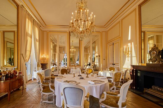 Почему Le Meurice — фаворит художников и миллионеров Почему Le Meurice — фаворит художников и миллионеров