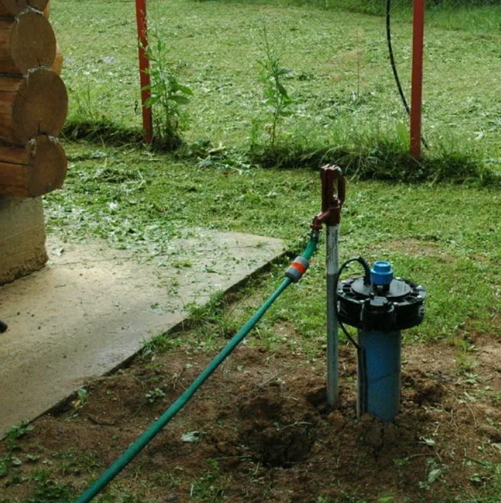 Скважина на воду - как выбрать место и рассчитать глубину Скважина на воду - как выбрать место и рассчитать глубину