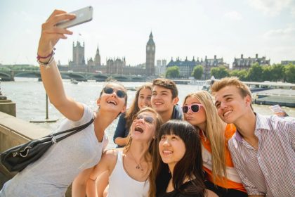 Особенности жизни за границей